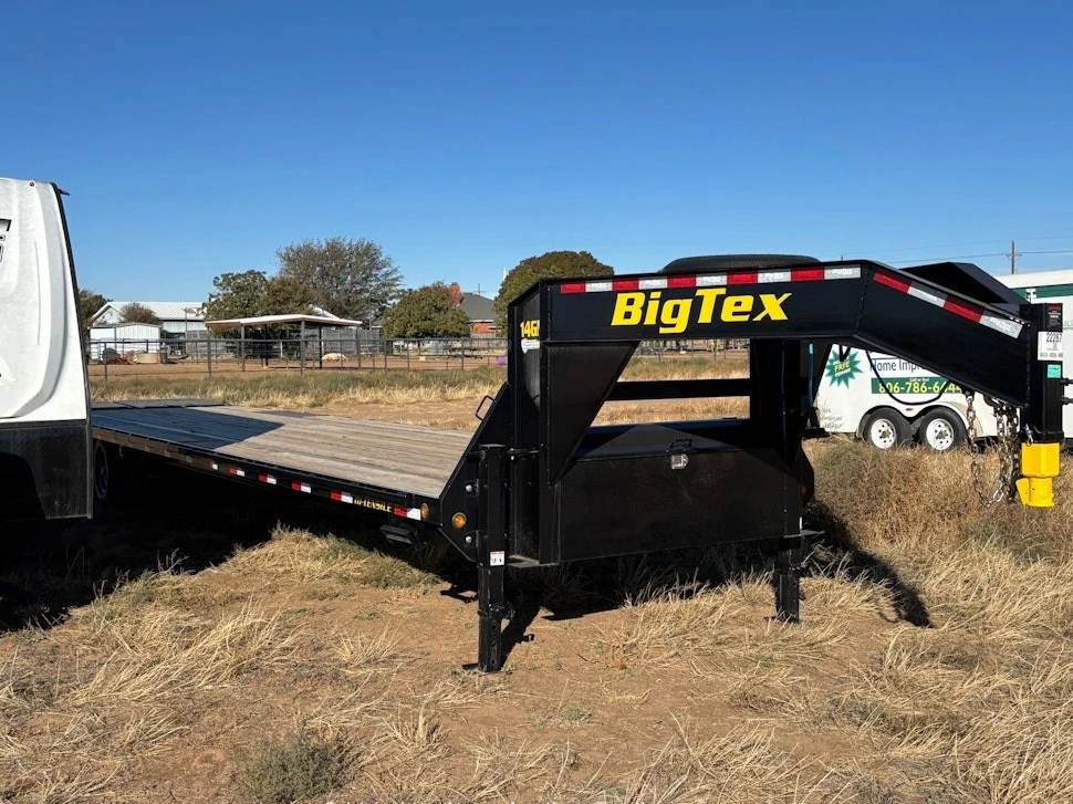 2026 Big Tex 14GN 40' Gooseneck T/A Flatbed Hotshot Utility Trailer - Image 2